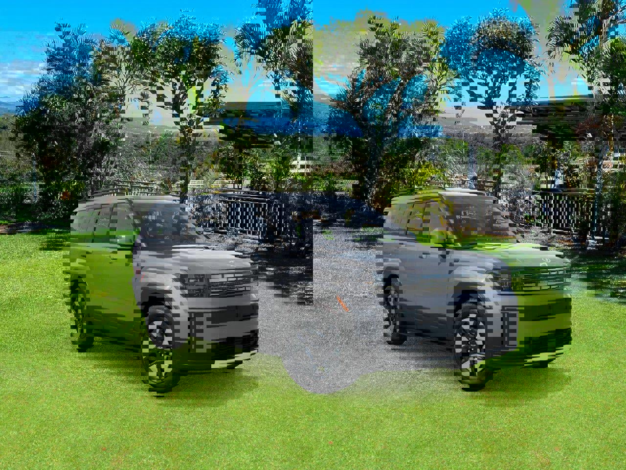 New 2026 Hyundai Santa Fe SEL image 2