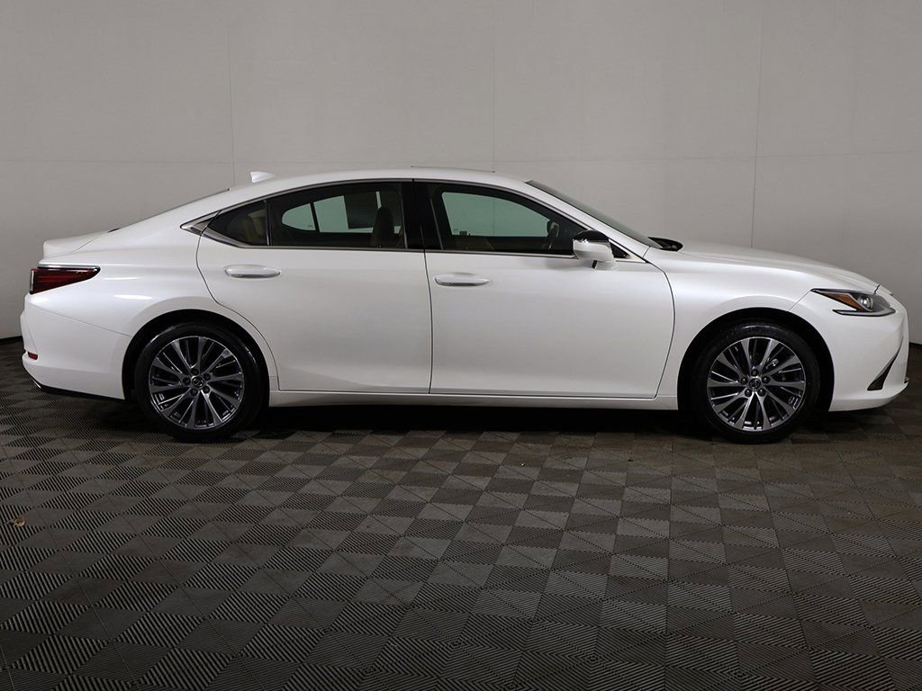 Used 2020 Lexus ES 350 w/ Premium Package image 18