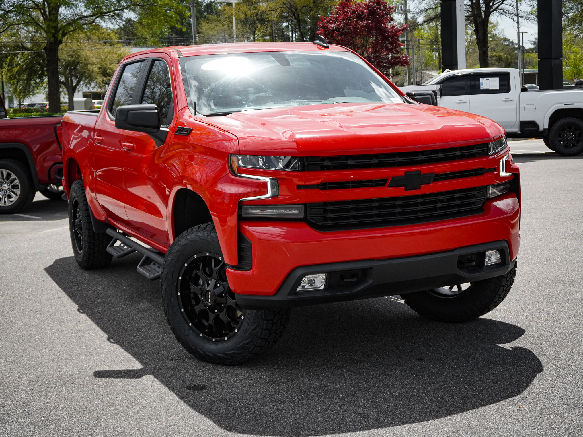 Used 2021 Chevrolet Silverado 1500 RST w/ Z71 Off-Road Package image 2