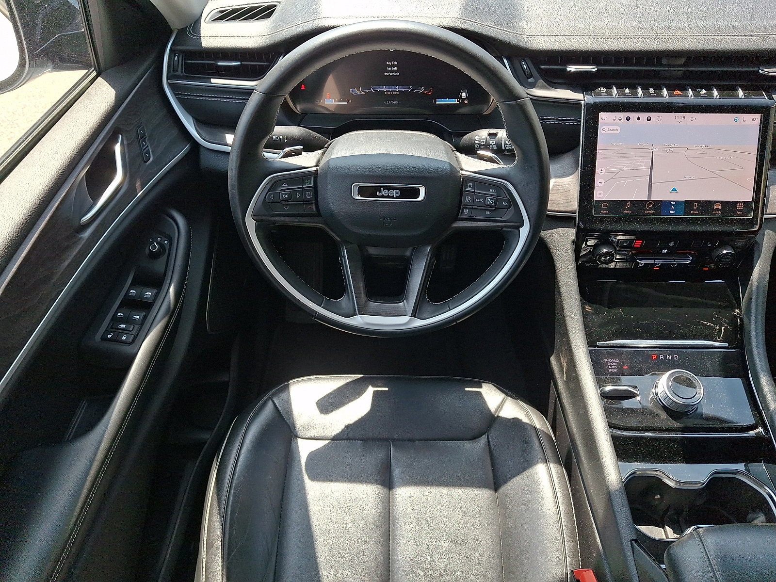 Used 2022 Jeep Grand Cherokee Limited AWD/4WD image 10