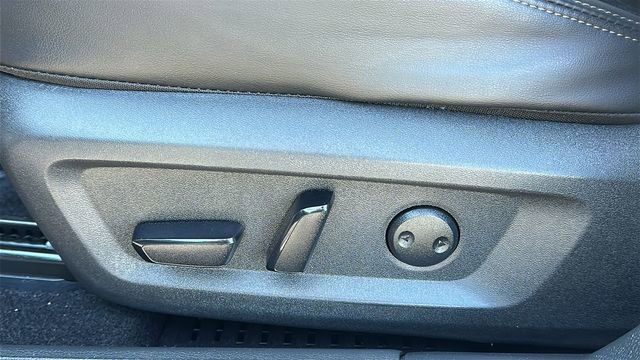 Used 2023 Nissan Rogue Platinum image 10