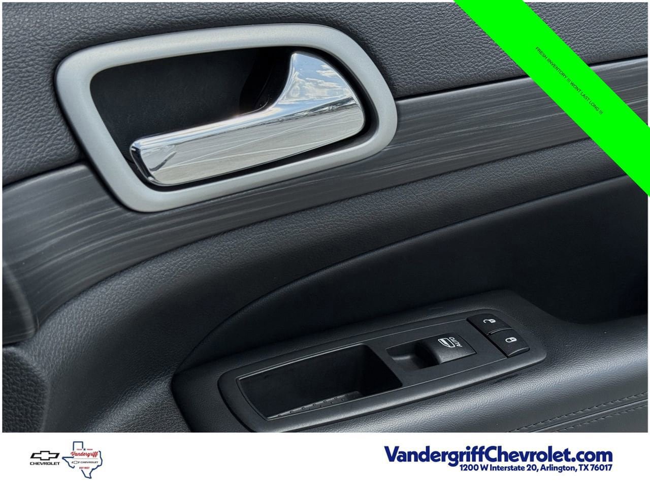 Used 2019 Jeep Grand Cherokee Altitude RWD image 24