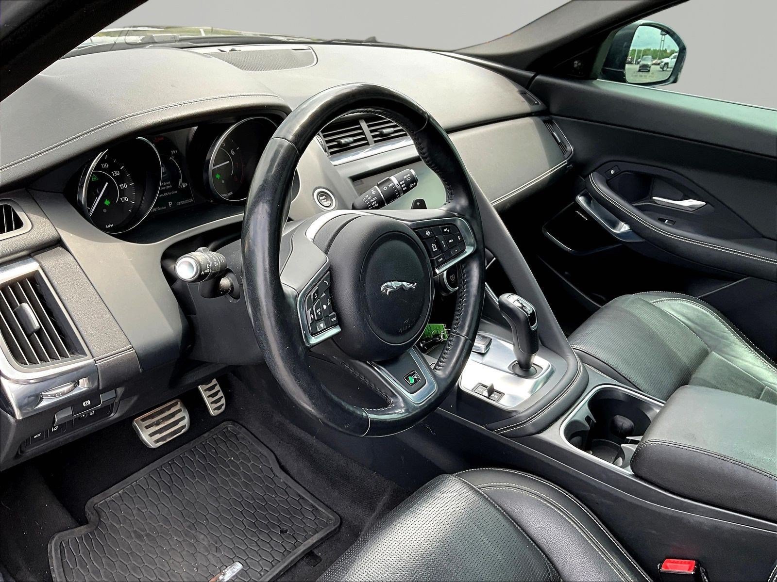 Used 2018 Jaguar E-PACE R-Dynamic S AWD/4WD image 17