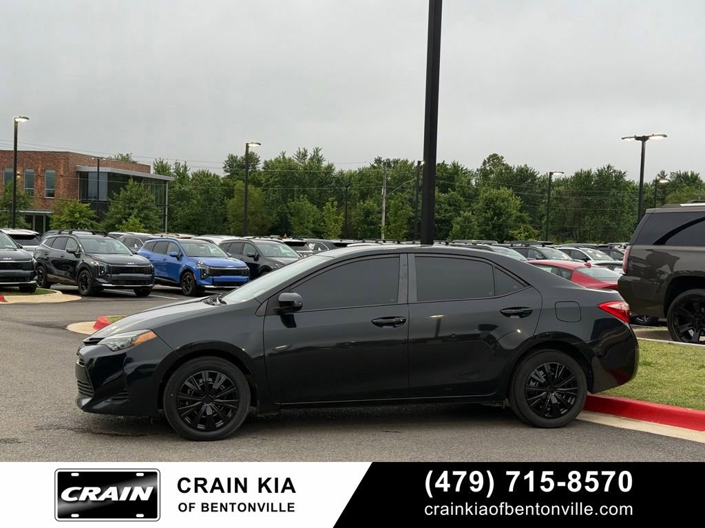 Used 2019 Toyota Corolla LE FWD image 4