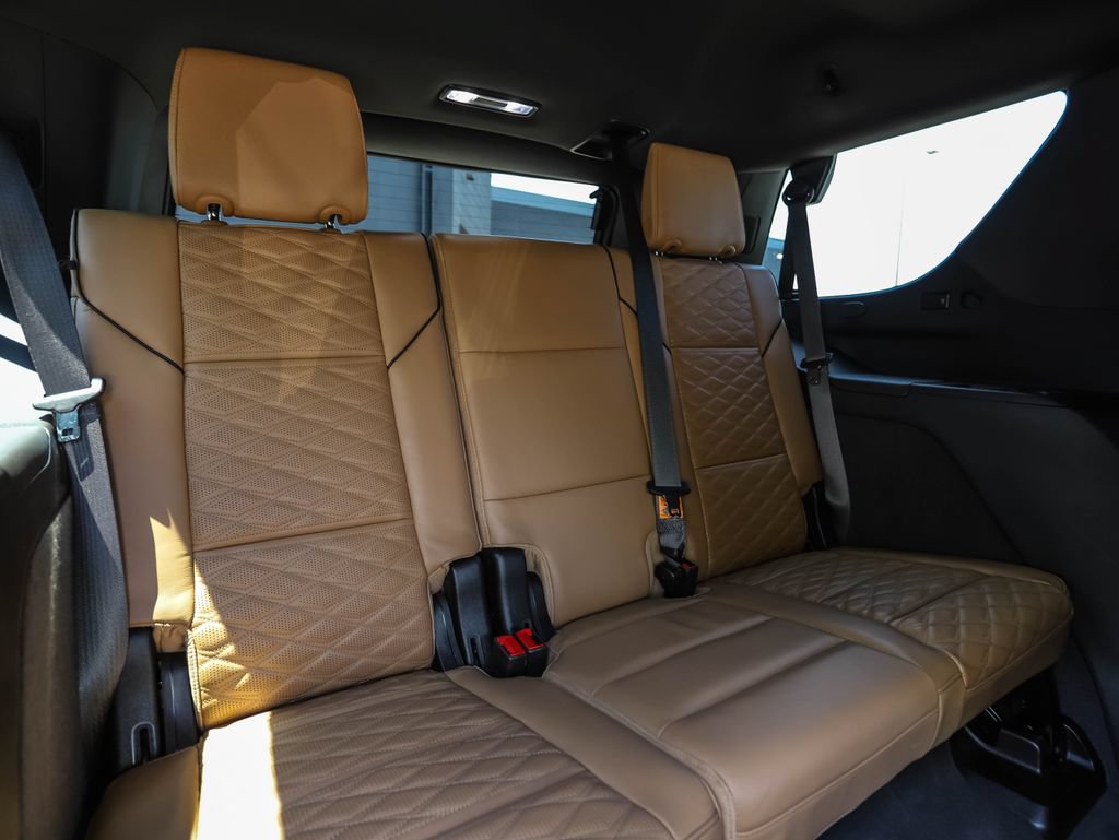 Used 2023 Cadillac Escalade Sport w/ Touring Package AWD/4WD image 32