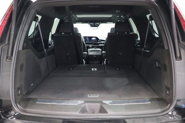 Used 2024 Cadillac Escalade ESV Sport AWD/4WD image 36