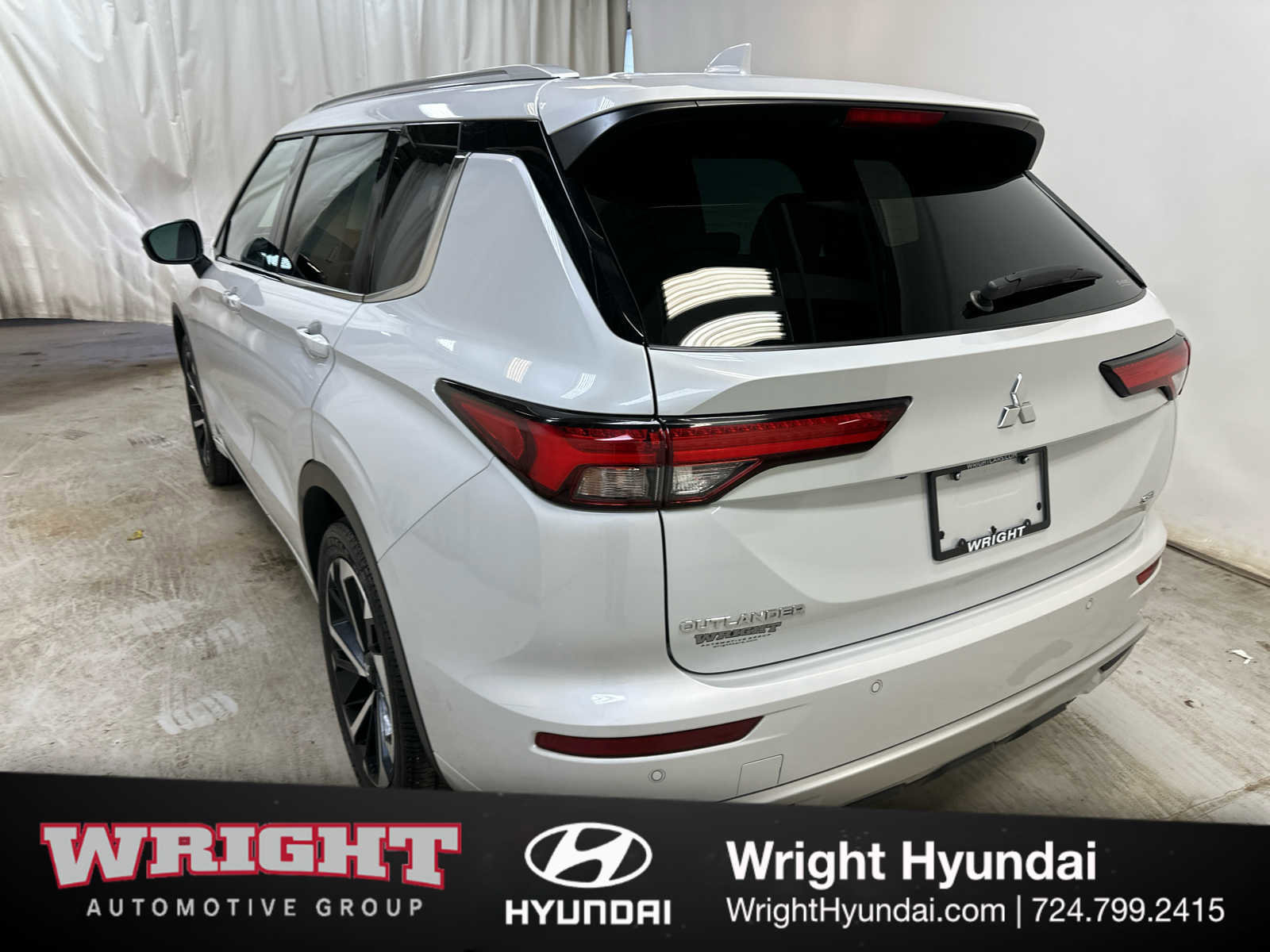 Used 2022 Mitsubishi Outlander SEL image 4