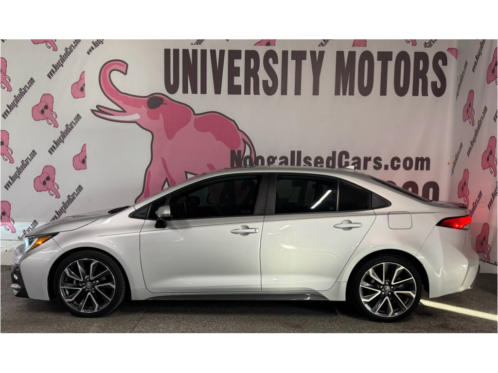 Used 2020 Toyota Corolla XSE image 8