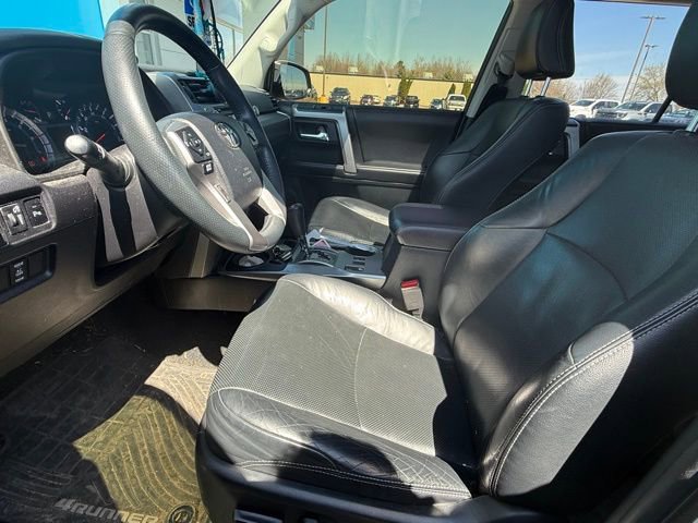 Used 2016 Toyota 4Runner Limited w/ Four Season Floor Mat Package image 7