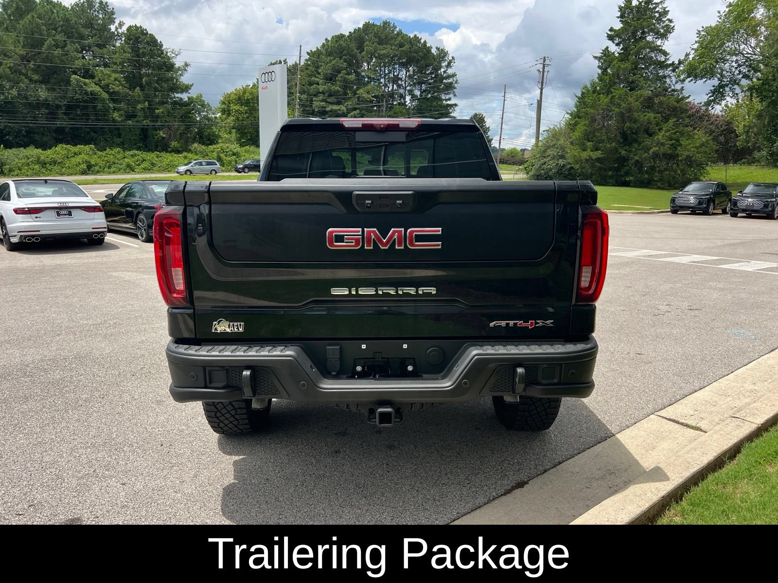 Used 2024 GMC Sierra 1500 AT4X w/ AT4X AEV Edition AWD/4WD image 7