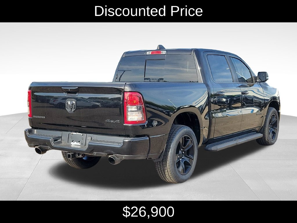 Used 2022 RAM 1500 Big Horn AWD/4WD image 3