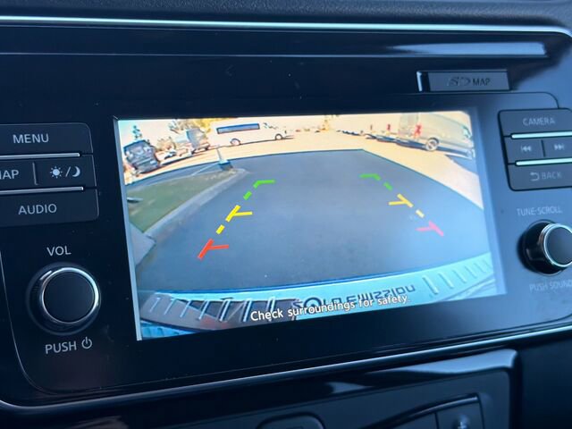 Used 2019 Nissan Leaf SV w/ SV Technology Package image 23