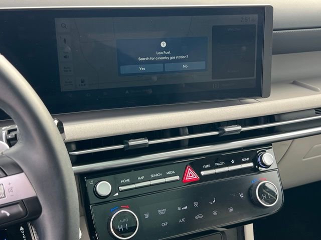 Certified 2025 Hyundai Tucson SEL image 19