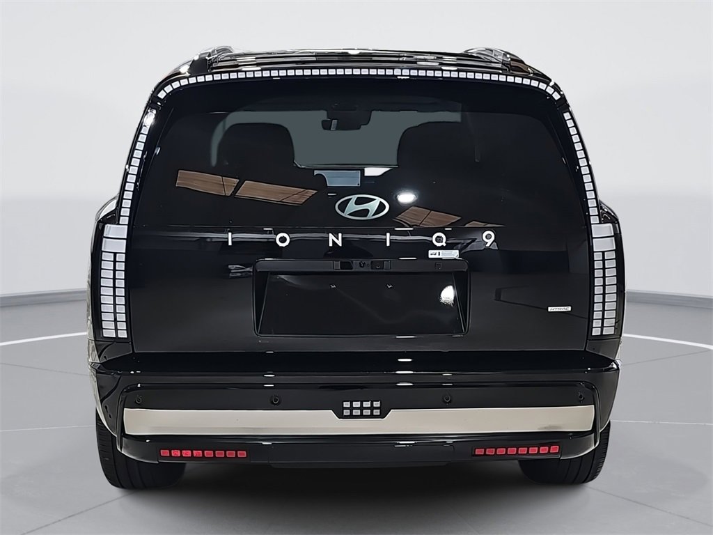 New 2026 Hyundai Ioniq 9 Calligraphy image 6