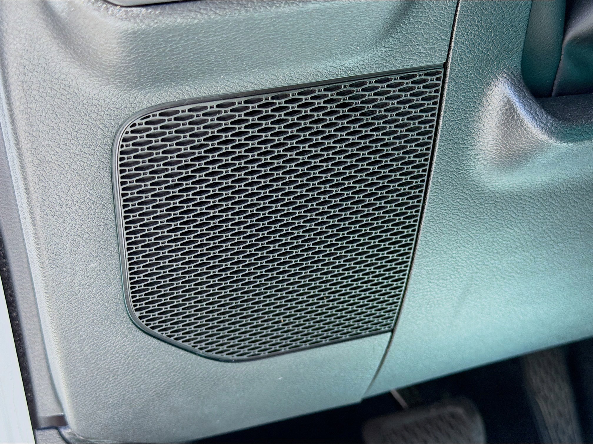 Used 2022 Jeep Wrangler Unlimited Rubicon 4xe w/ Cold Weather Group image 22