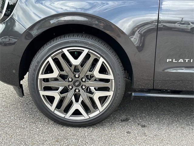 New 2025 Ford Expedition Platinum w/ Platinum Ultimate Package image 11