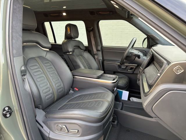 Used 2022 Rivian R1S Launch Edition image 14