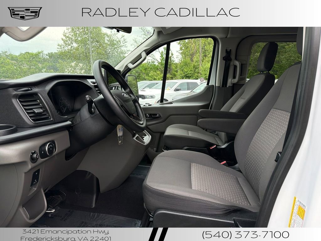 Used 2024 Ford Transit 350 XLT RWD image 3
