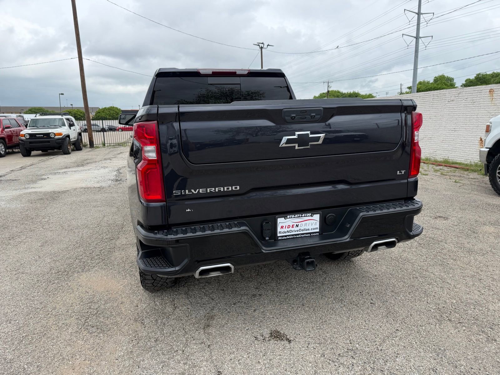 Used 2024 Chevrolet Silverado 1500 LT Trail Boss w/ Convenience Package II image 5