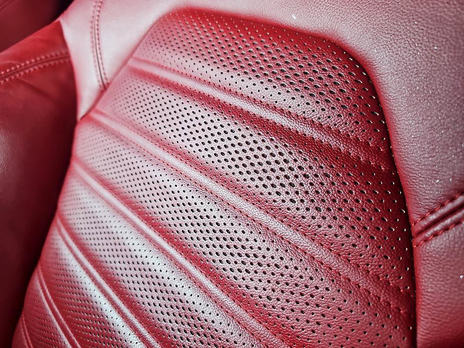 Used 2020 Alfa Romeo Giulia Ti Sport image 17