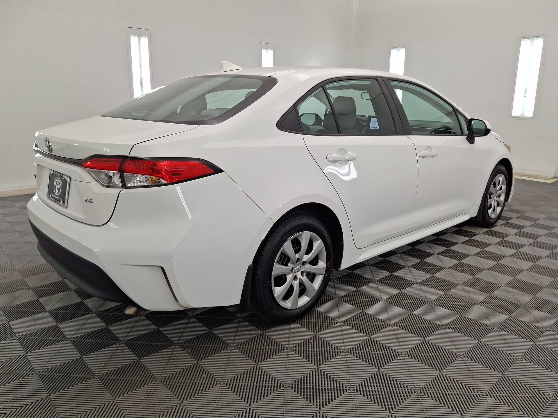 Certified 2025 Toyota Corolla LE FWD image 24
