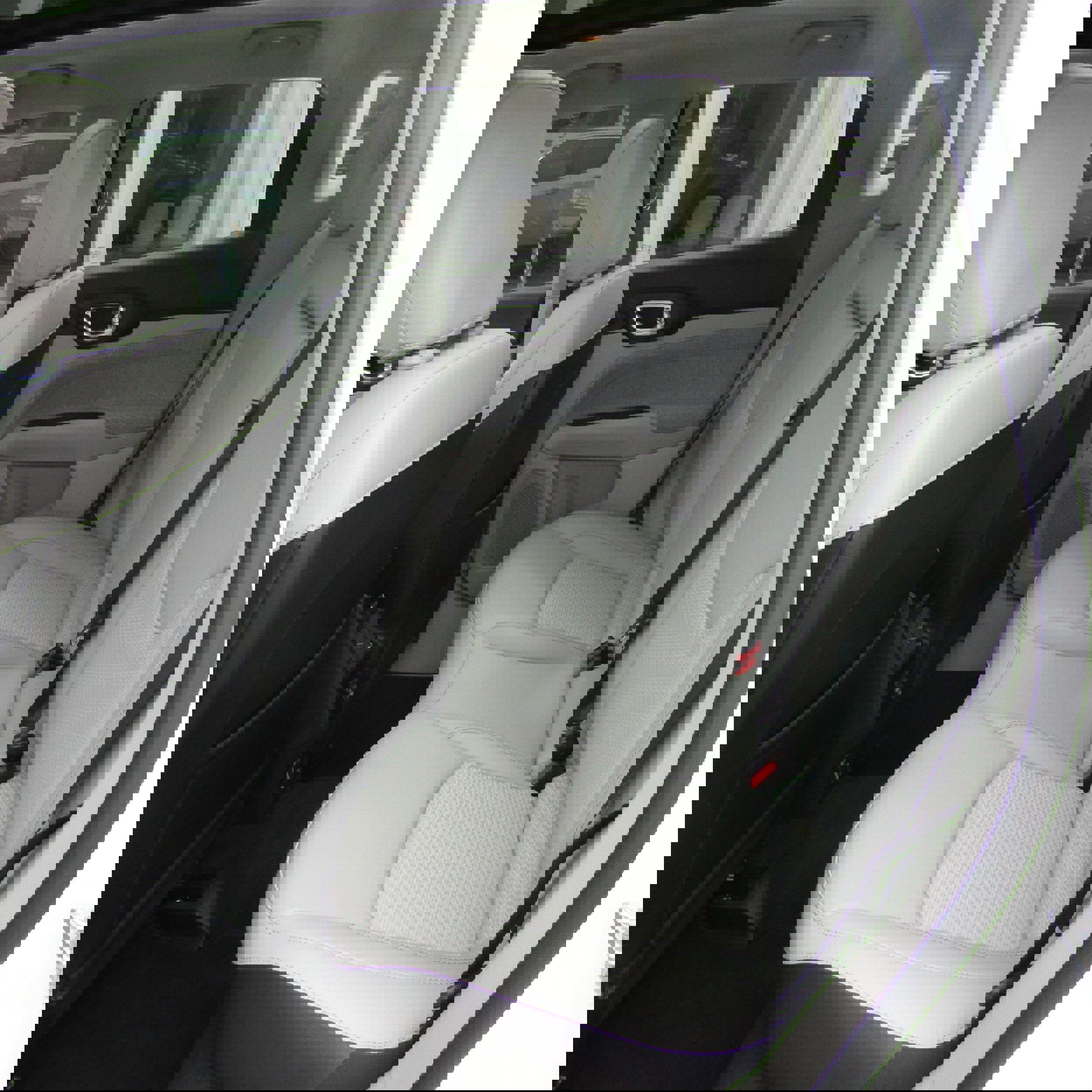 Used 2022 Jeep Compass Latitude w/ Sun and Sound Group image 12