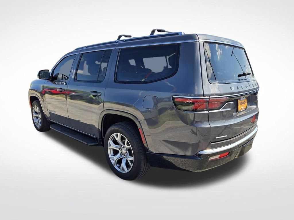 Used 2022 Jeep Wagoneer Series I w/ Premium Group I AWD/4WD image 6