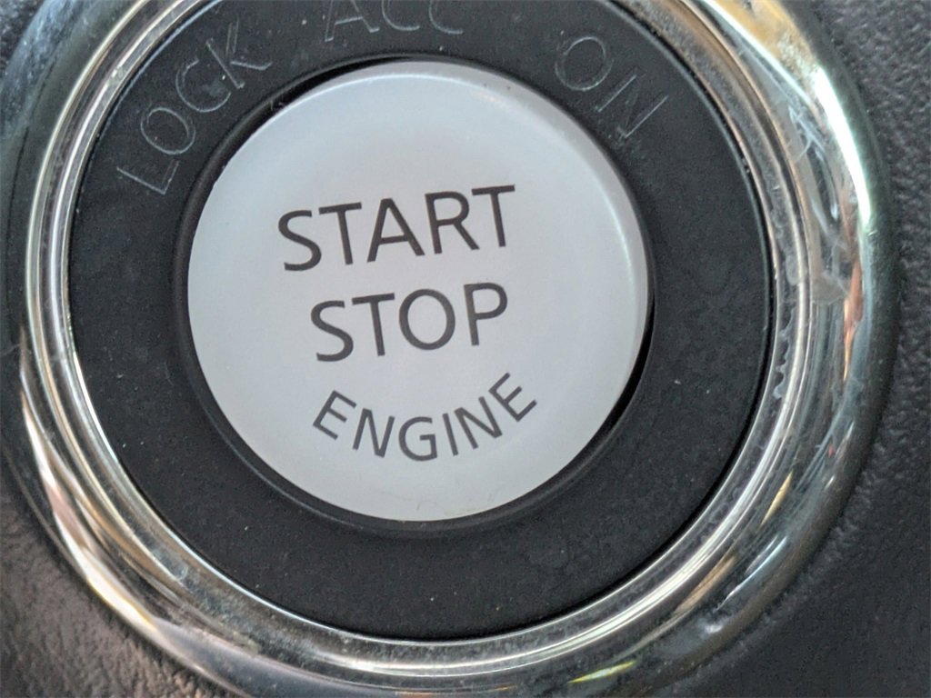 Used 2022 Nissan Armada Platinum w/ Captain's Chairs Package image 31