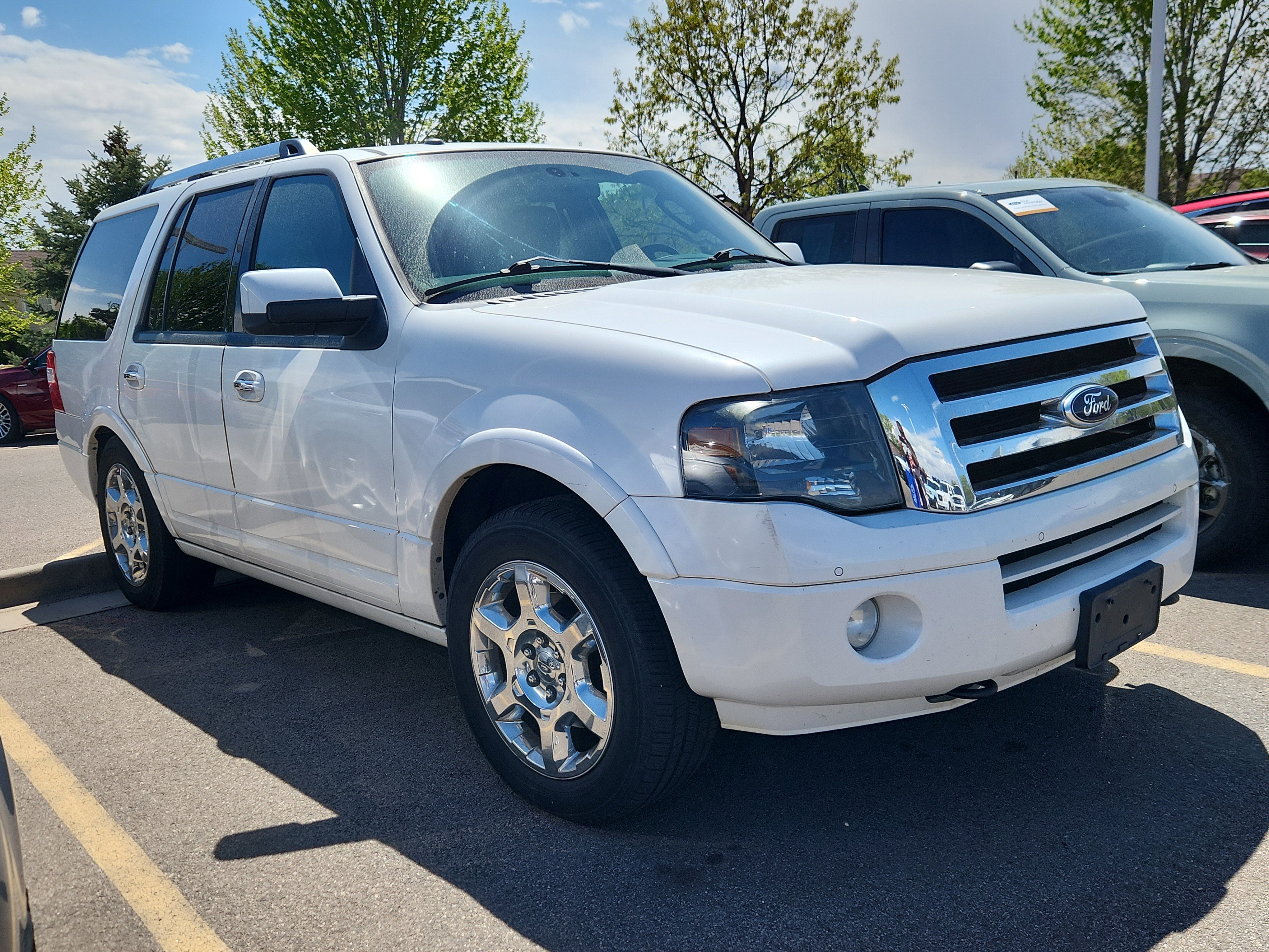 Used 2013 Ford Expedition Limited AWD/4WD image 3