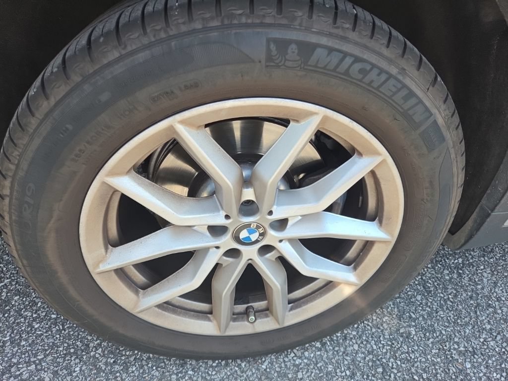 Used 2021 BMW X5 sDrive40i w/ Convenience Package RWD image 10