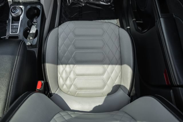 Used 2023 Ford Escape SE w/ PHEV Premium Package FWD image 31