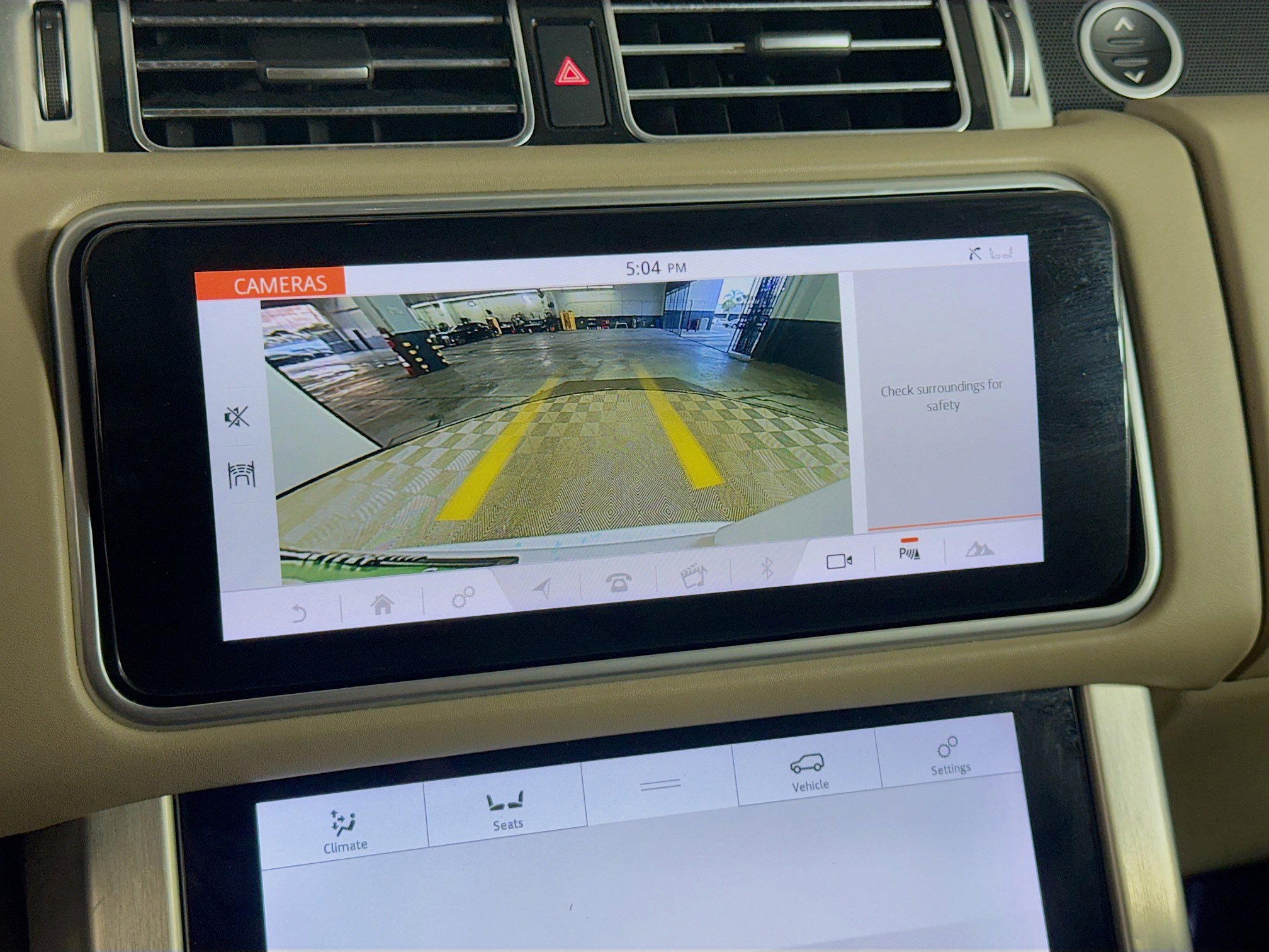 Used 2019 Land Rover Range Rover HSE image 19