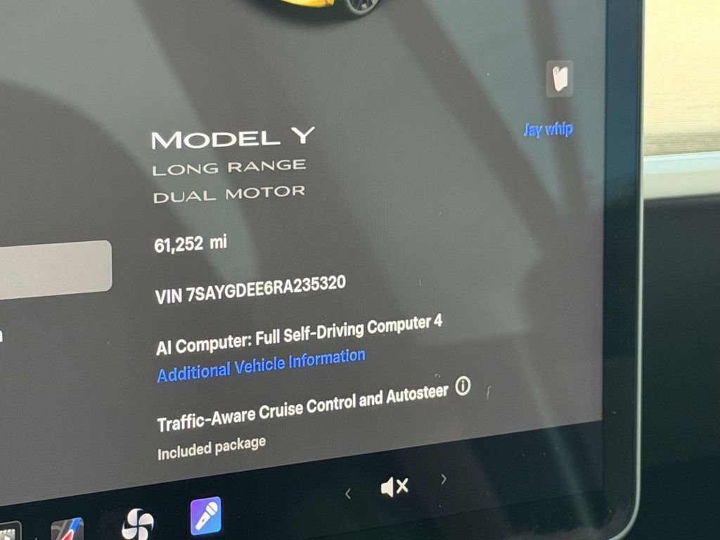 Used 2024 Tesla Model Y Long Range AWD/4WD image 26