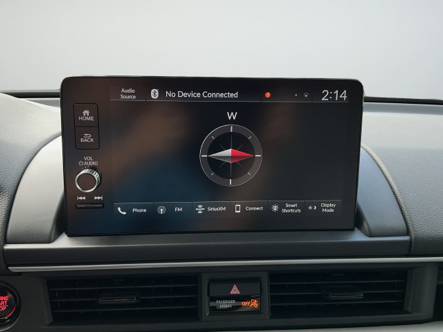 Used 2025 Honda Pilot EX-L image 11