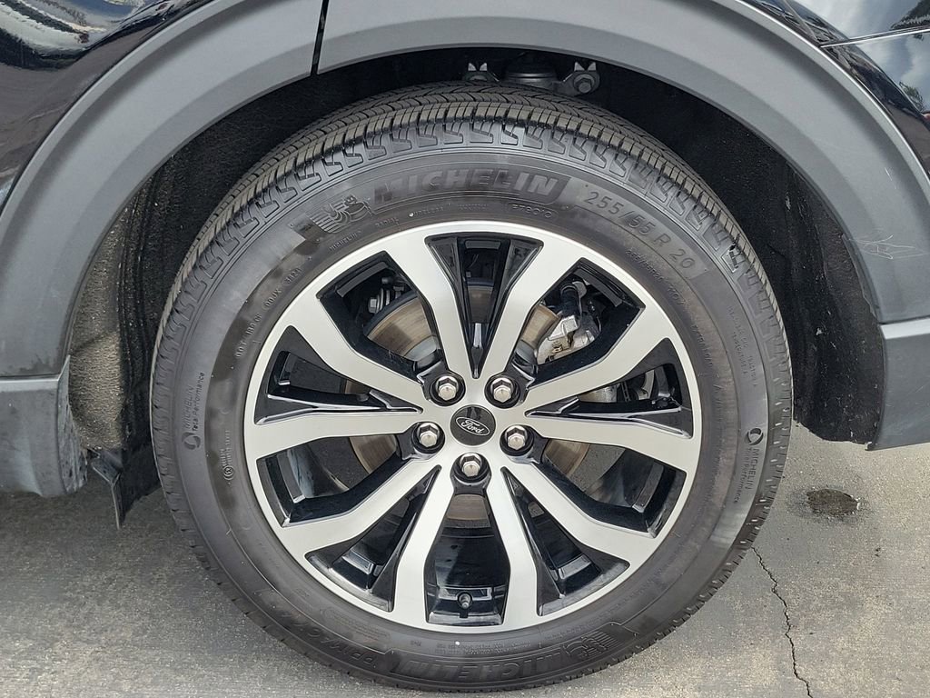 Used 2025 Ford Explorer ST-Line RWD image 28