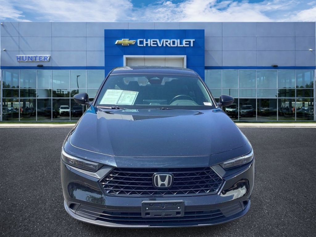 Used 2024 Honda Accord Sport image 4