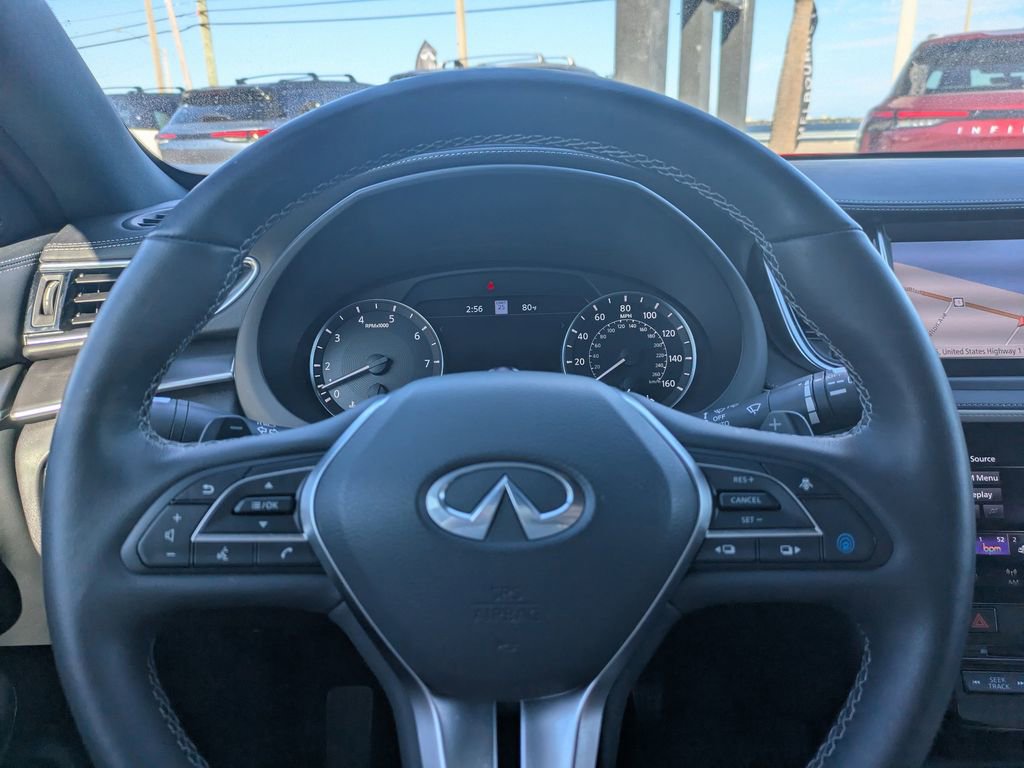 Certified 2025 INFINITI QX55 Essential image 30