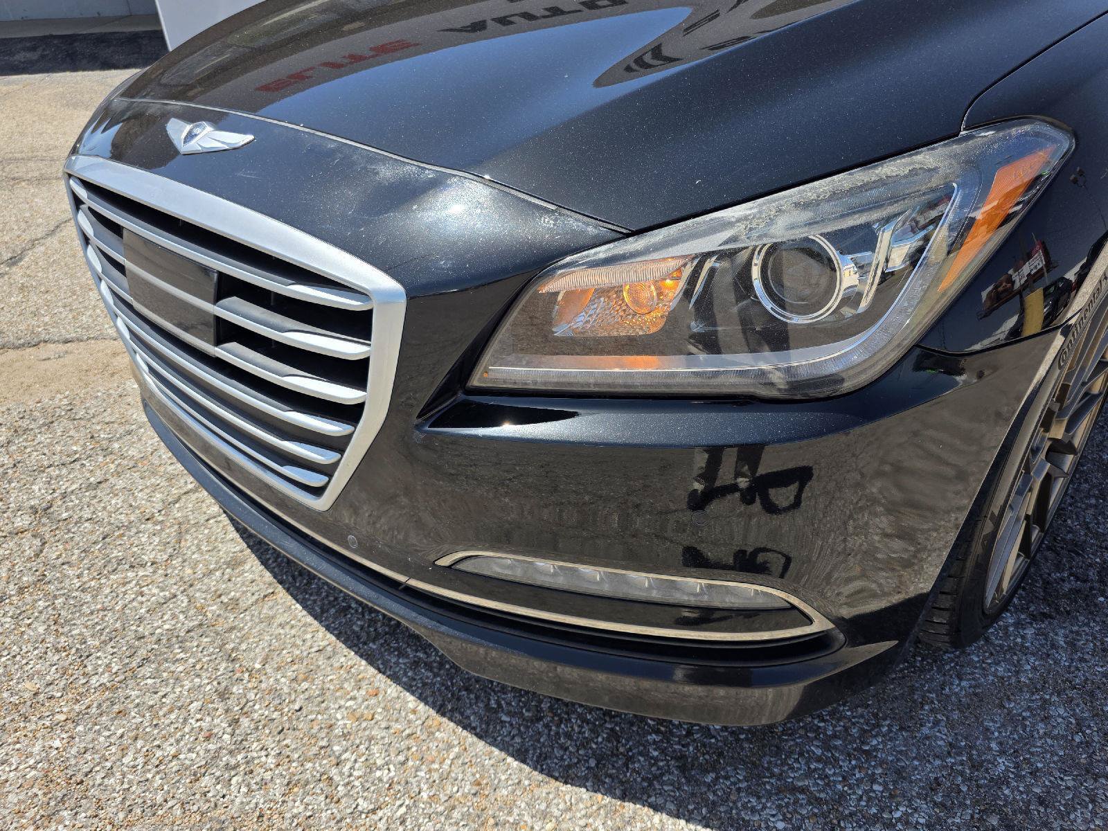 Used 2015 Hyundai Genesis 5.0 w/ Option Group 05 RWD image 42