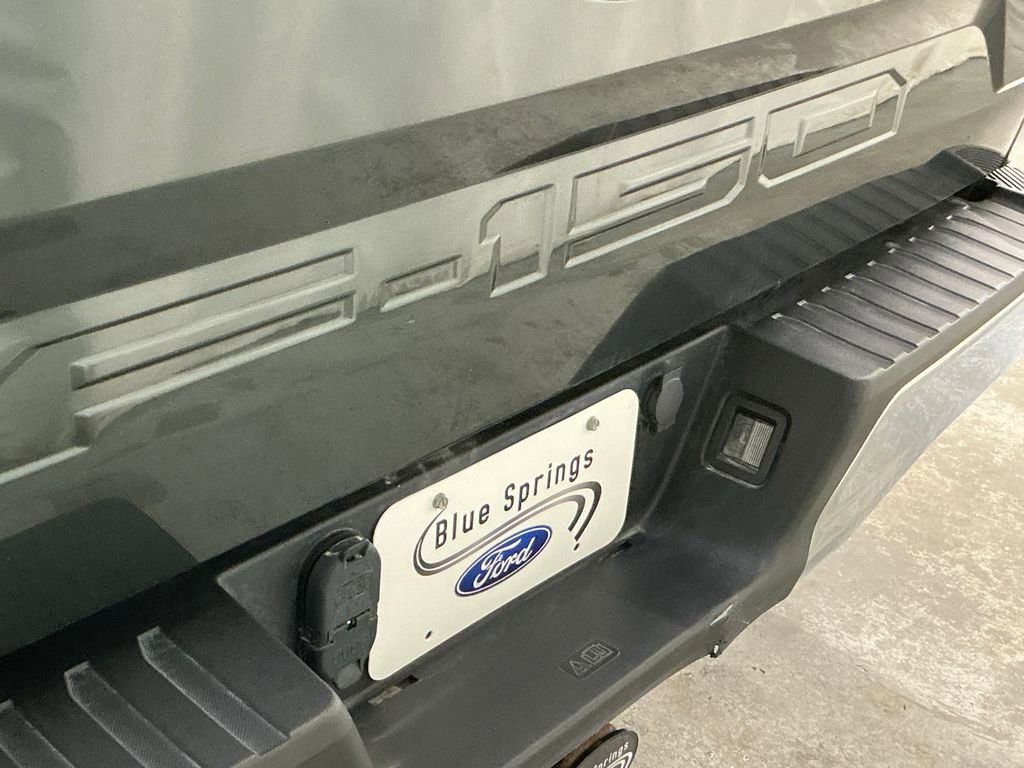 Used 2018 Ford F150 Lariat image 7