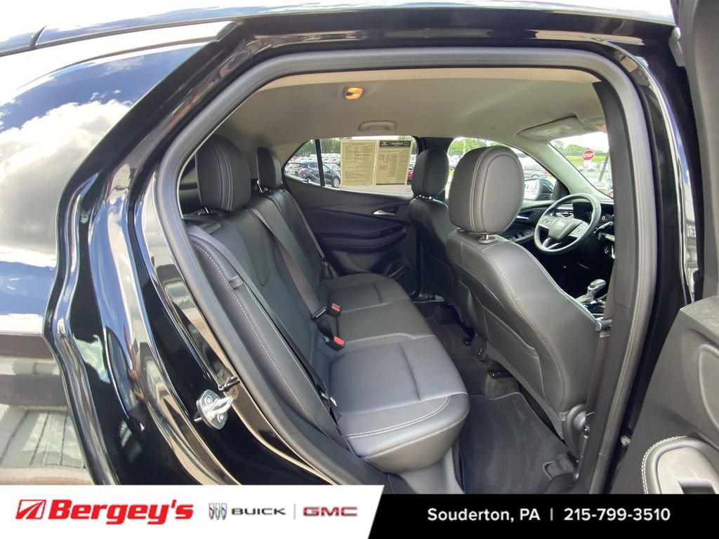 Certified 2024 Buick Encore GX Preferred AWD/4WD image 25