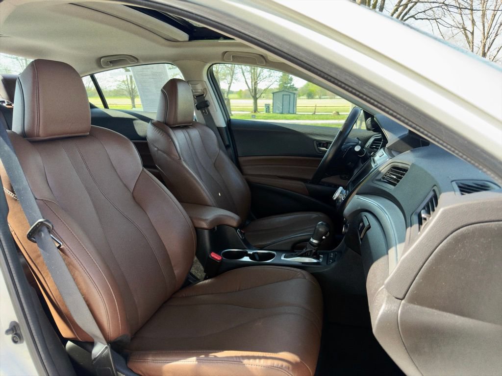 Used 2020 Acura ILX FWD image 24
