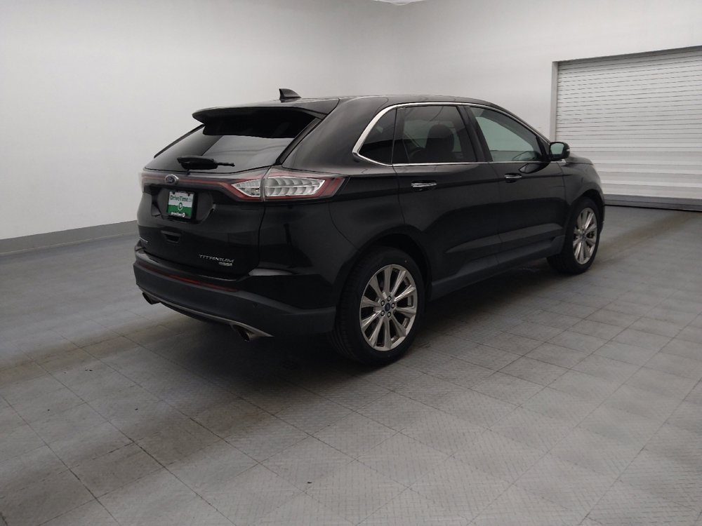 Used 2018 Ford Edge Titanium w/ Equipment Group 301A FWD image 10
