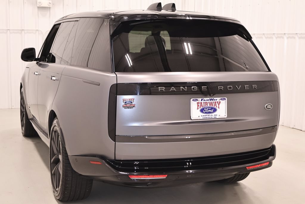 Used 2023 Land Rover Range Rover Autobiography AWD/4WD image 7