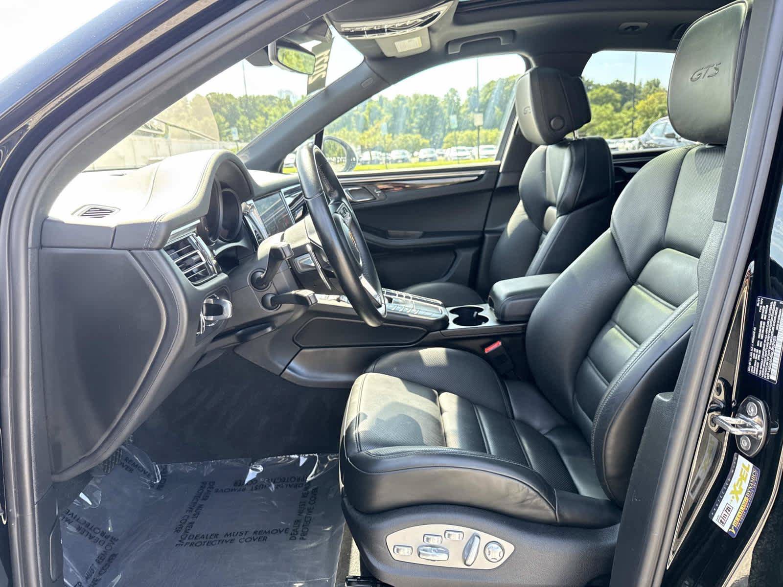 Used 2021 Porsche Macan GTS w/ Premium Package Plus (PF9) AWD/4WD image 15