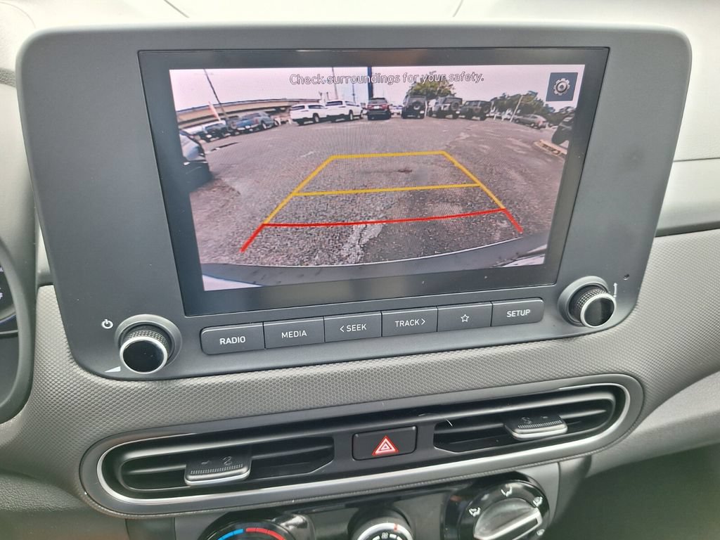Used 2023 Hyundai Kona SE w/ Cargo Package FWD image 16