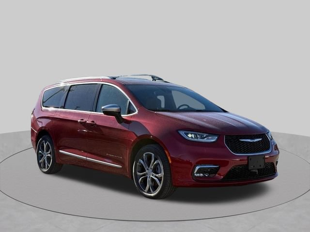 New 2026 Chrysler Pacifica Pinnacle AWD/4WD image 1