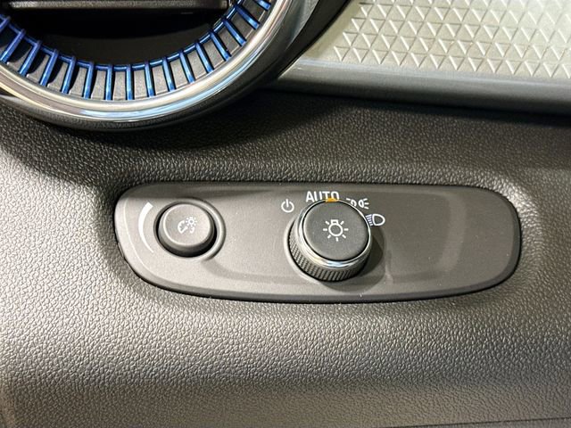 New 2026 Chevrolet Trax LT image 13