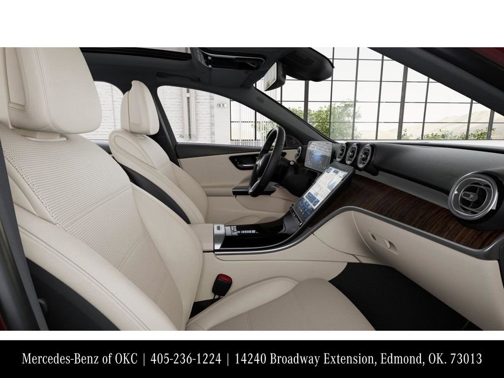 Used 2026 Mercedes-Benz C 300 4MATIC Sedan image 4