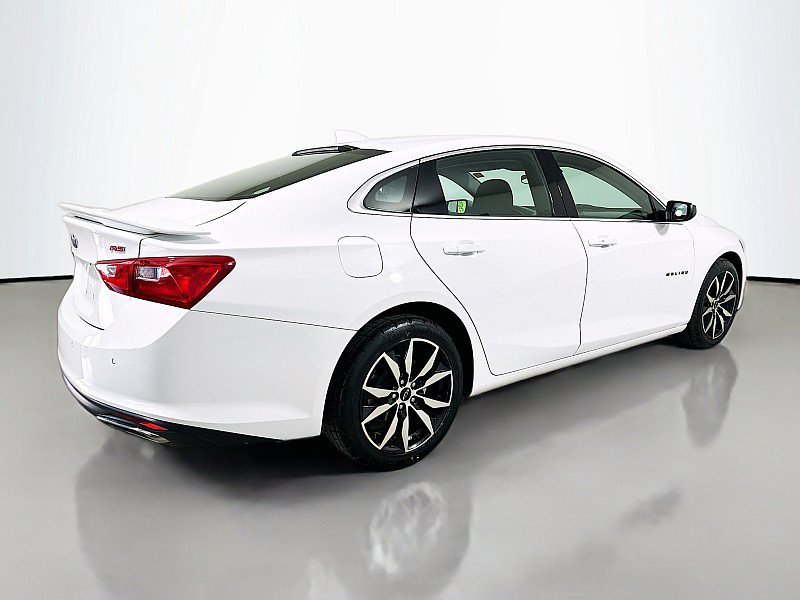 Used 2024 Chevrolet Malibu RS w/ LPO, Floor Liner Package FWD image 7