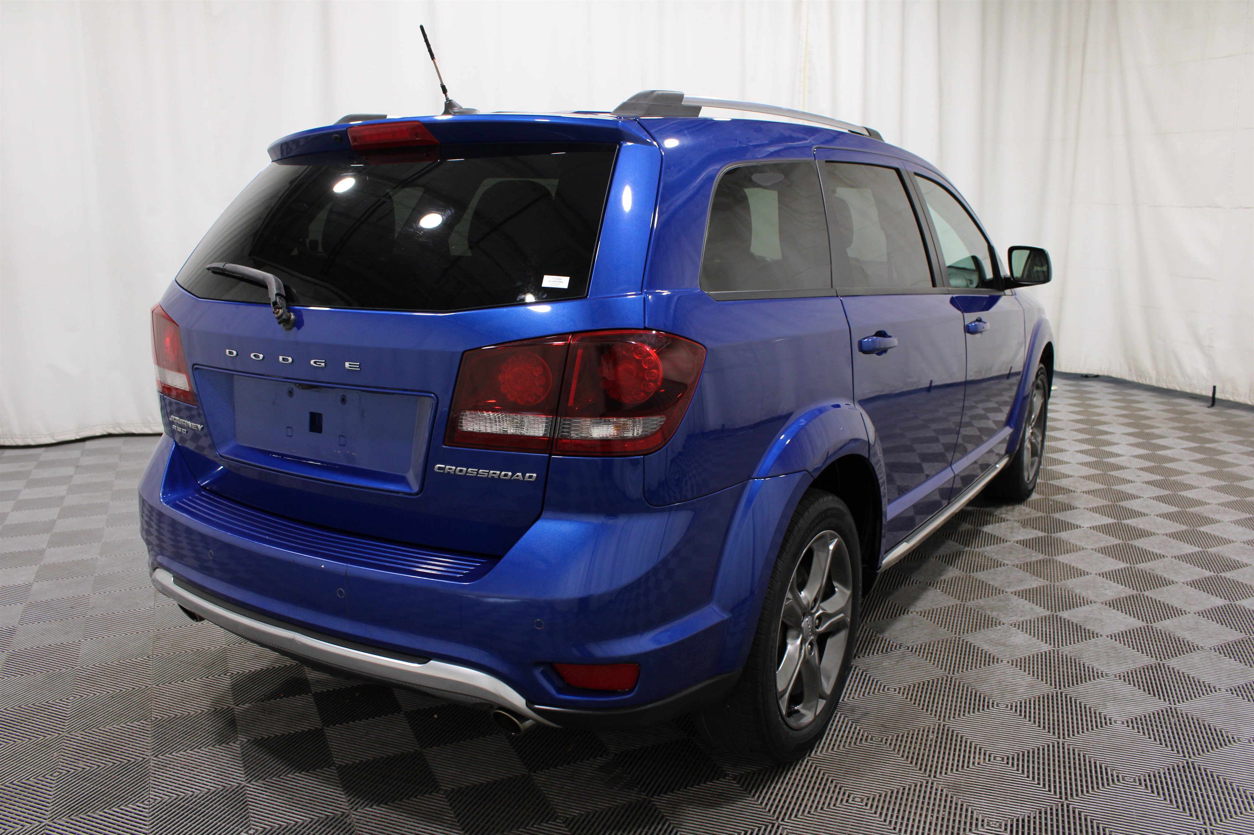Used 2015 Dodge Journey Crossroad w/ Flexible Seating Group AWD/4WD image 27